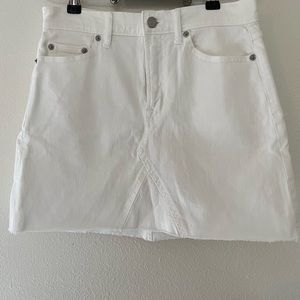 Gap Denim- White denim skirt w/frayed hem